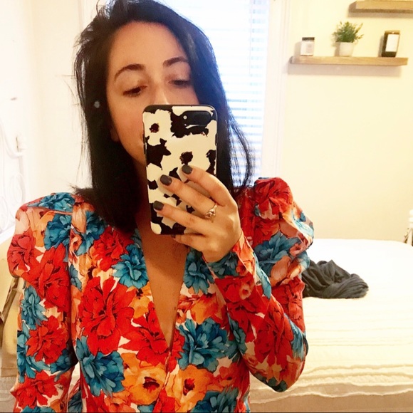 Meet your Posher, Vanessa - Picture 1 of 1